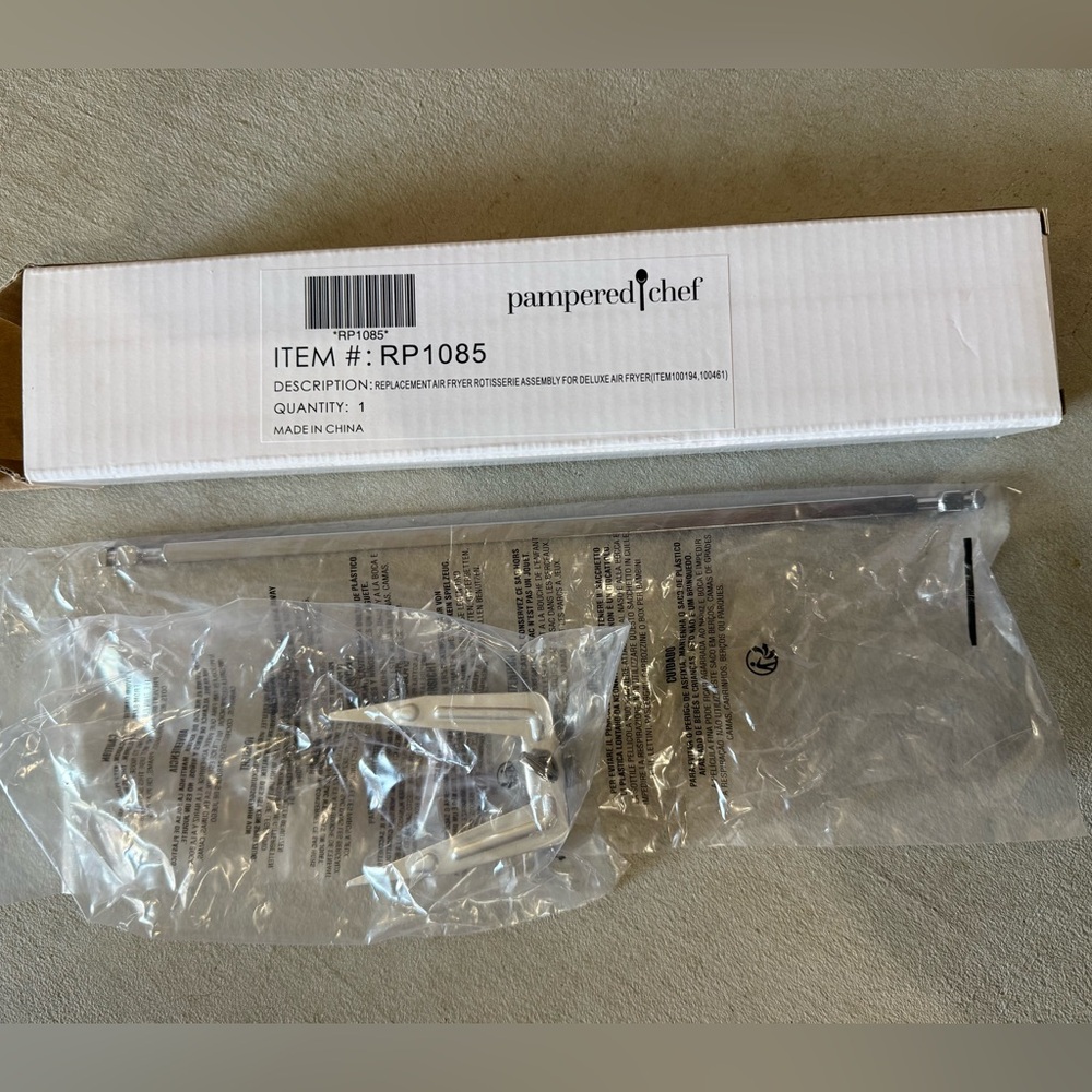 NEW Pampered Chef REPLACEMENT AIR FRYER ROTISSERIE ASSEMBLY FOR DELUXE - 1 fork